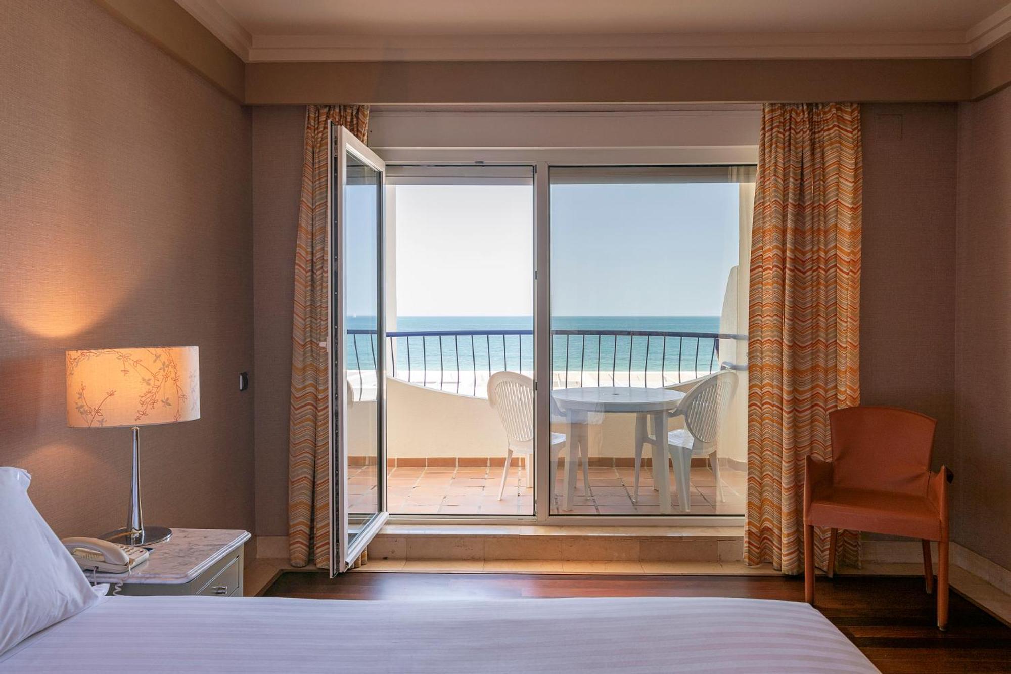 Hotel Playa Victoria Кадис Экстерьер фото