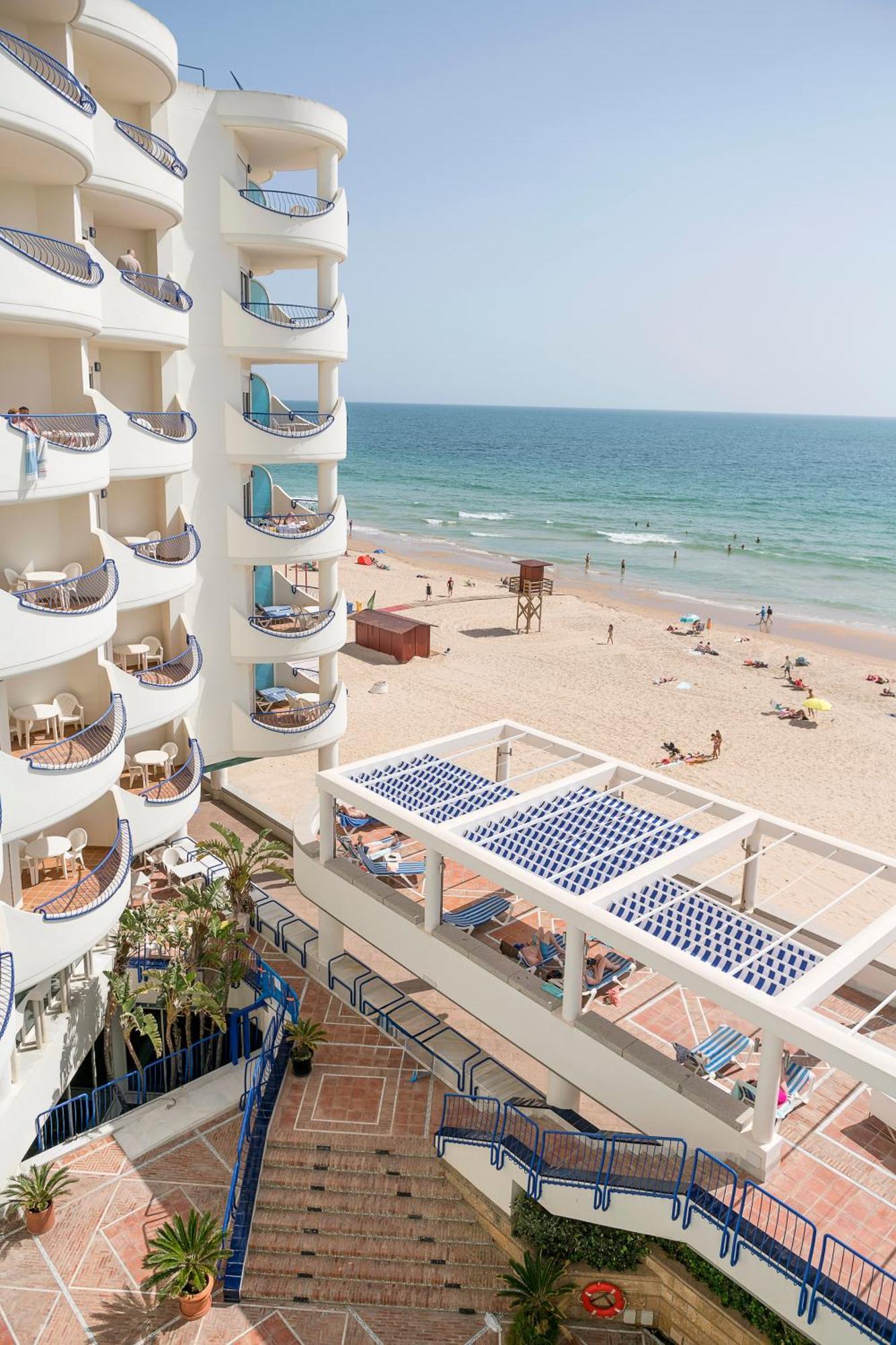 Hotel Playa Victoria Кадис Экстерьер фото