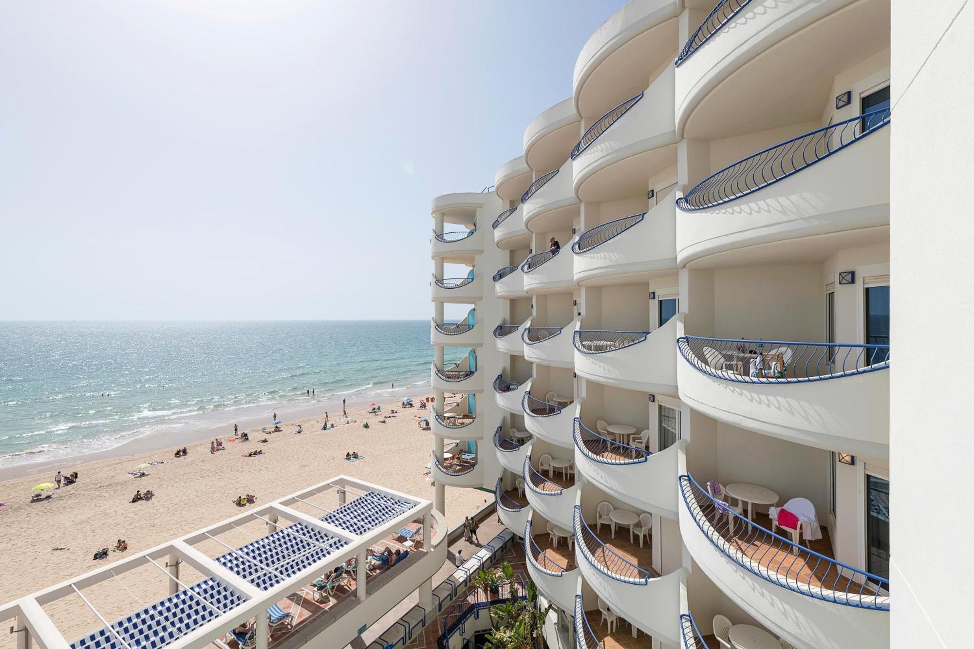 Hotel Playa Victoria Кадис Экстерьер фото